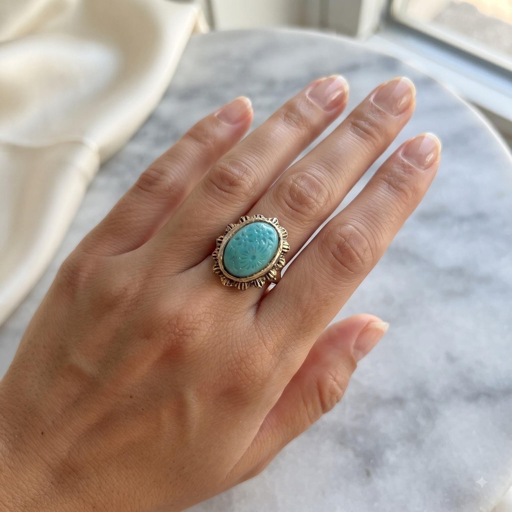 Vintage Victorian Style Aqua Blue Floral Intaglio Gold Tone Oval Ring 7.5